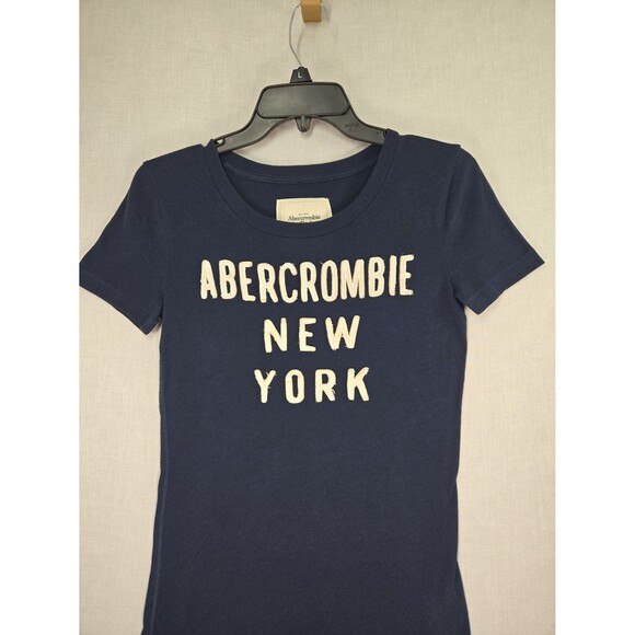 Y2K Abercrombie and Fitch Navy Blue T-Shirt w White Spellout Women's Small Retro - Picture 2 of 9